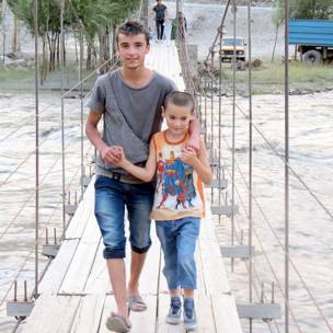 Таътили кӯдакони Бадахшон