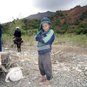 Кӯдакони Сари Хосори Хатлон