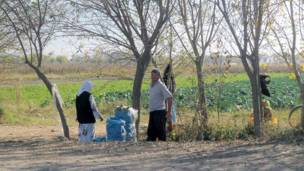 Мардуми рустои Қизилнишон