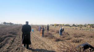 Мардуми рустои Қизилнишон