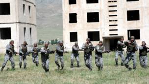 Амалиёти намоишӣ дар Лоҳур