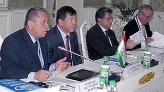 Ҳамоиши пулис дар Душанбе 