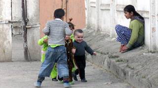 Кӯдакон дар Душанбе