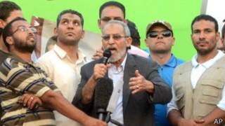 Муҳаммад Бадеъ ба ҳангоми суханронӣ