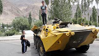 Мошини ҳарбии харобшуда 