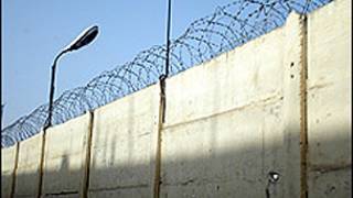 Зиндони шумораи як 