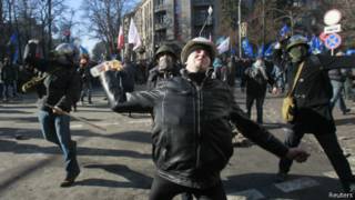 муътаризони укройнӣ