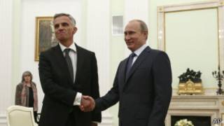 Владимир Путин ва Дидие Бурколтер