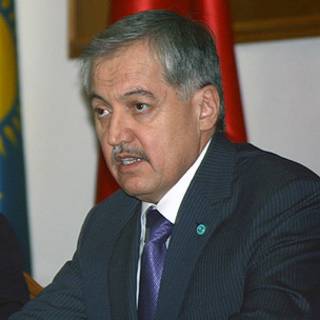 Сироҷиддин Аслов