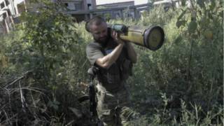 Як низомии укройнӣ