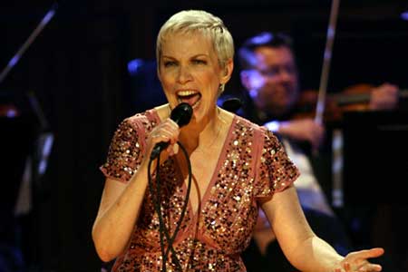 annielennox2.jpg