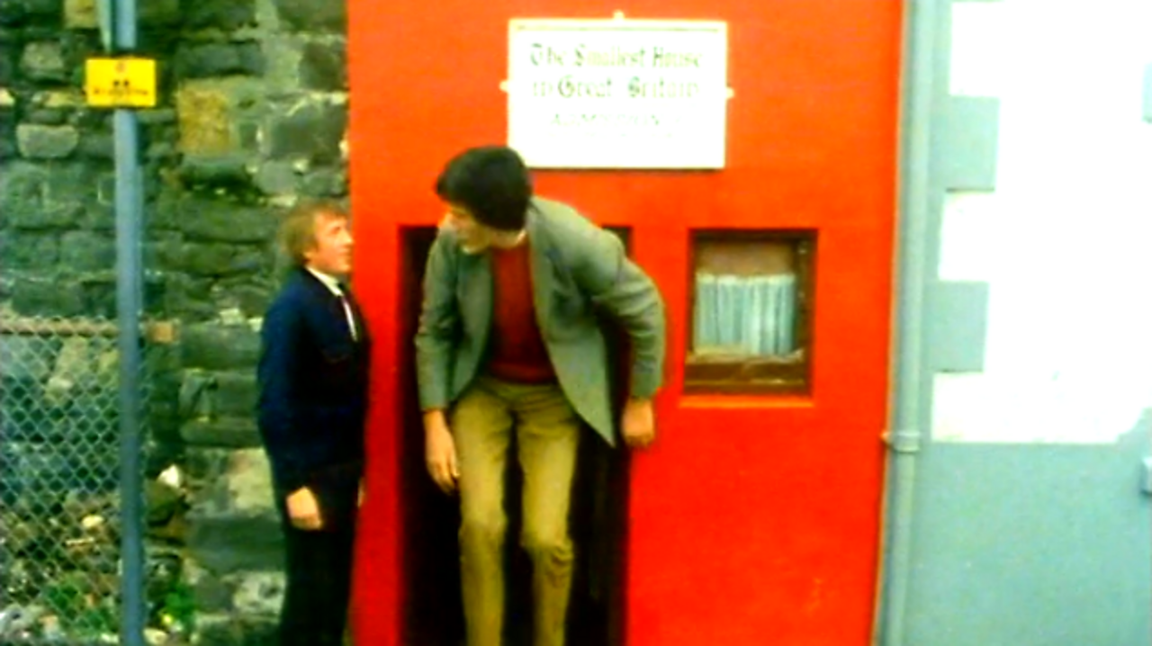 Smallest house, 1975