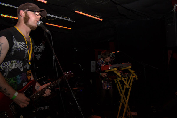 Cutaways, live in Toronto