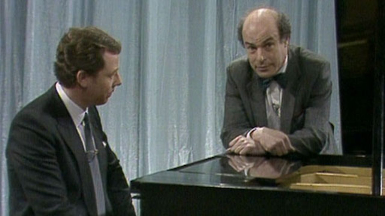 The Great Egg Race - The Robot Piano Player