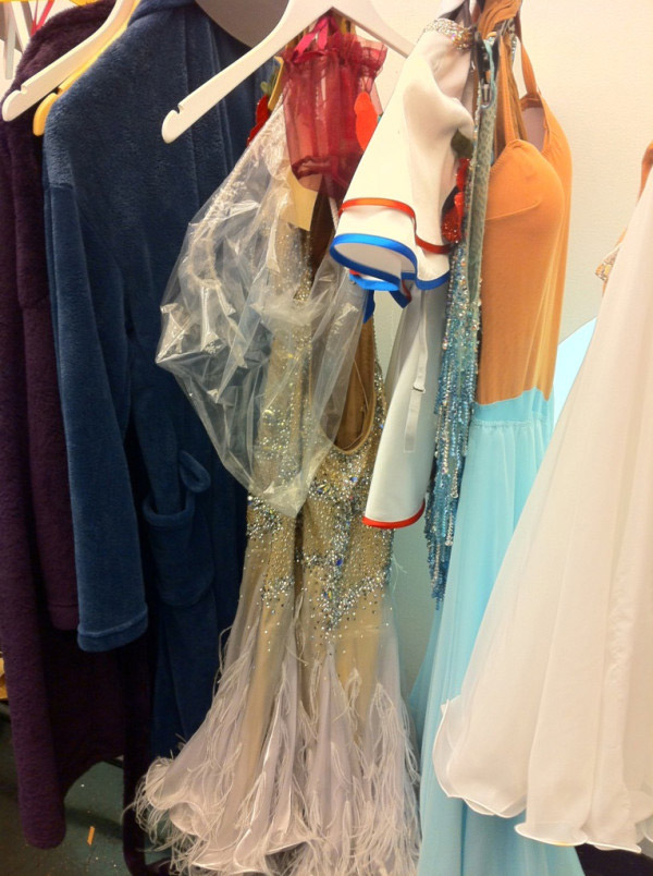 Clothes rail