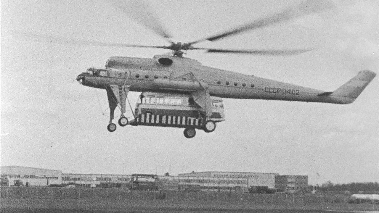 Mil Mi-10 demonstration, 1967