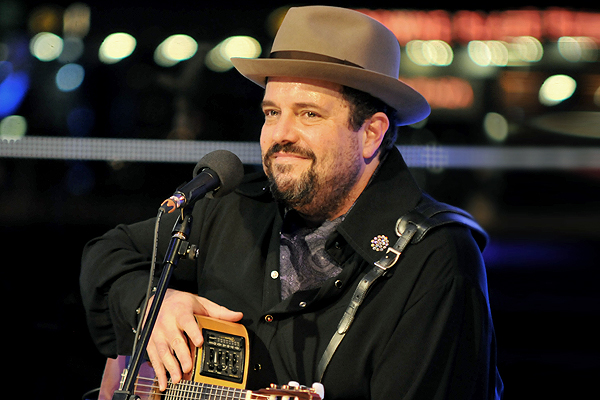 Raul Malo on Another Country With Ricky Ross