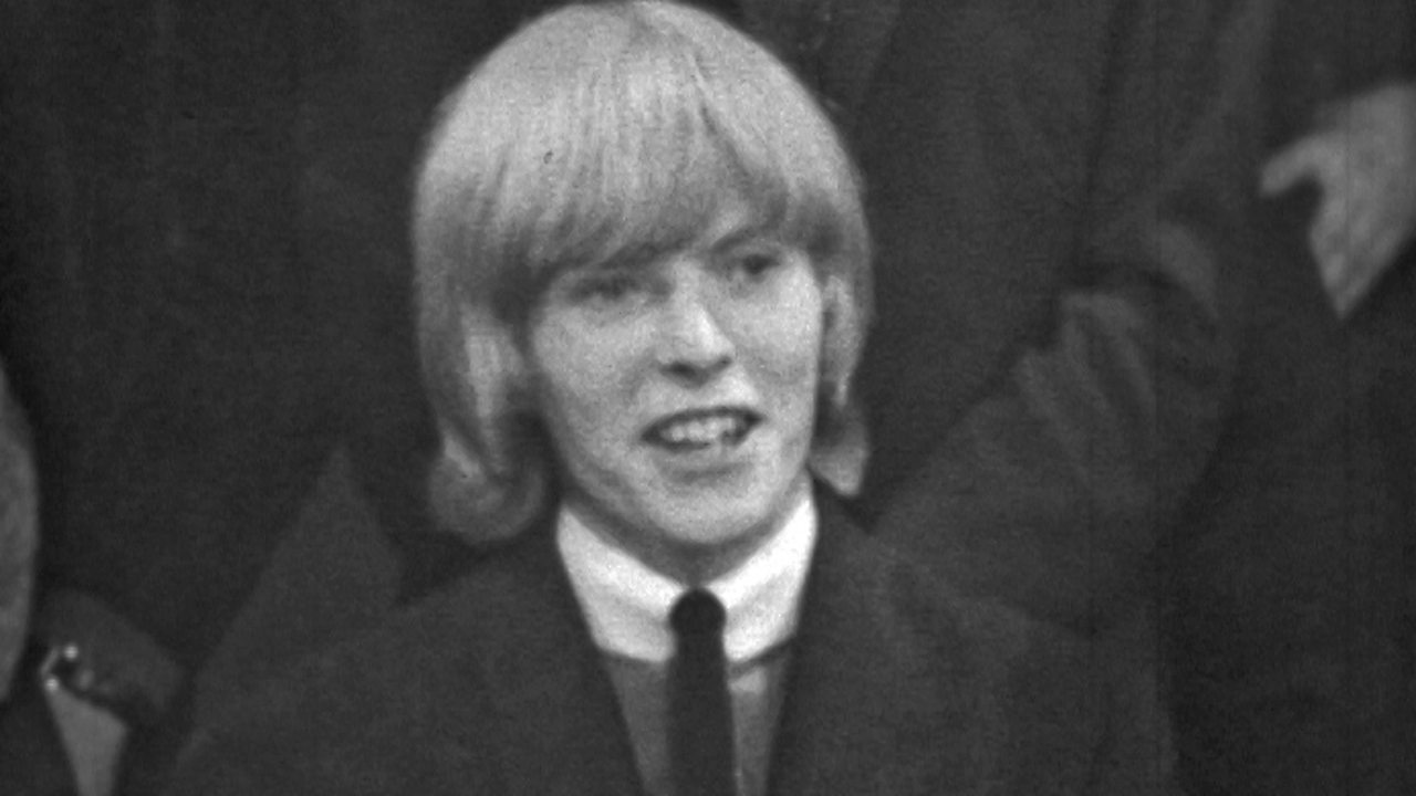 Bowie defends the long-haired man, 1964