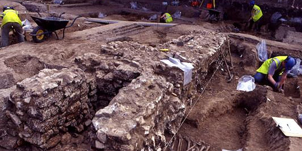 Archaeological sites near the Globe Theatre
