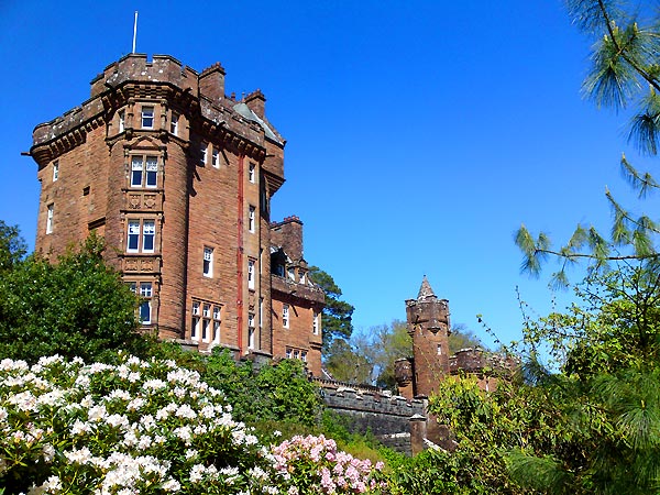 Glenborrodale Castle: Ardnamurchan estate