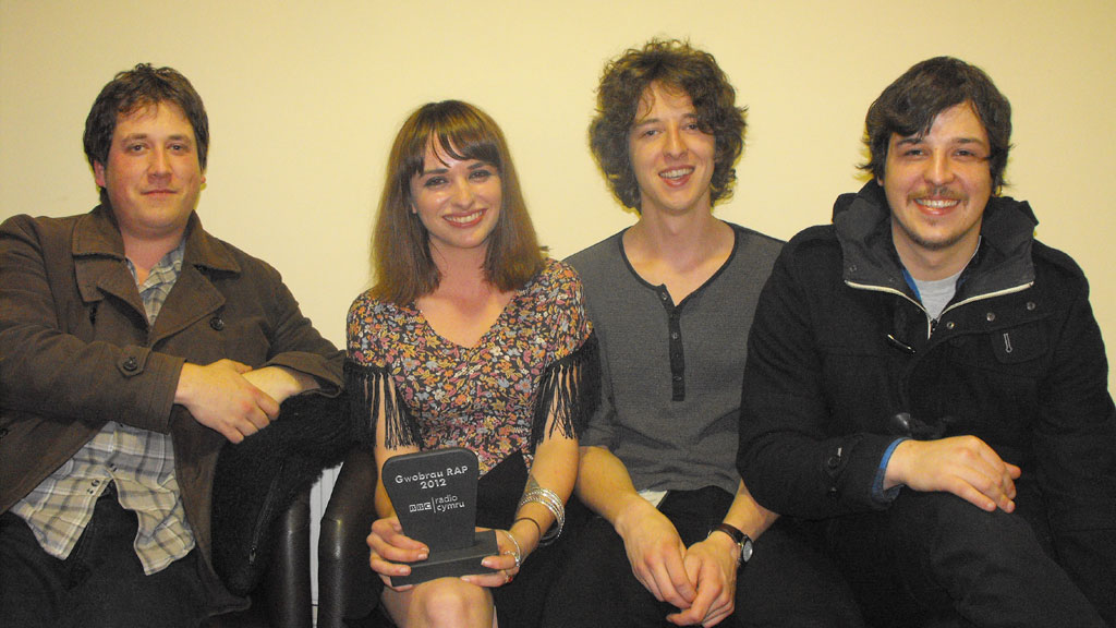 Georgia Ruth Williams a Cowbois Rhos Botwnnog