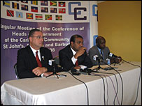 David Thompson, Bharat Jagdeo at press conference at 2008 summit