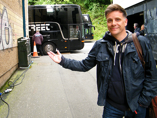 Ricky Ross beside Willie Nelson's tourbus. Edinburgh, June 2010