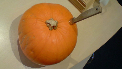pumpkin_knife.jpg