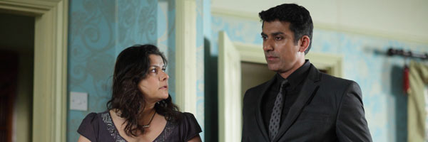 Yusef and Zainab talk in the house