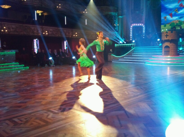 Chelsee and Pasha run through their jive