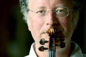 Photo of Prof. Paul Robertson