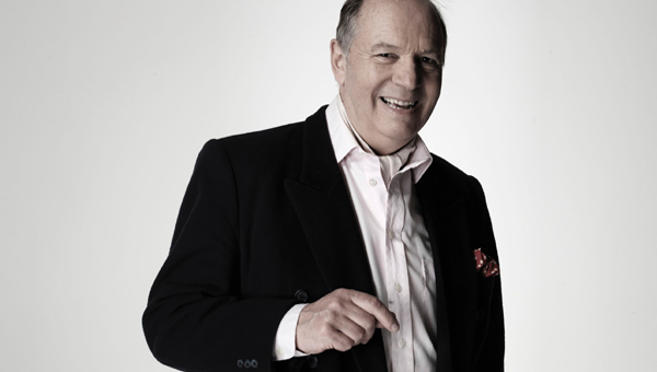 Charles Collingwood (Brian Aldridge)