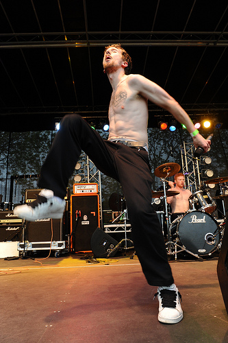 Bomb City 7 play the main stage at Pigstock 2011