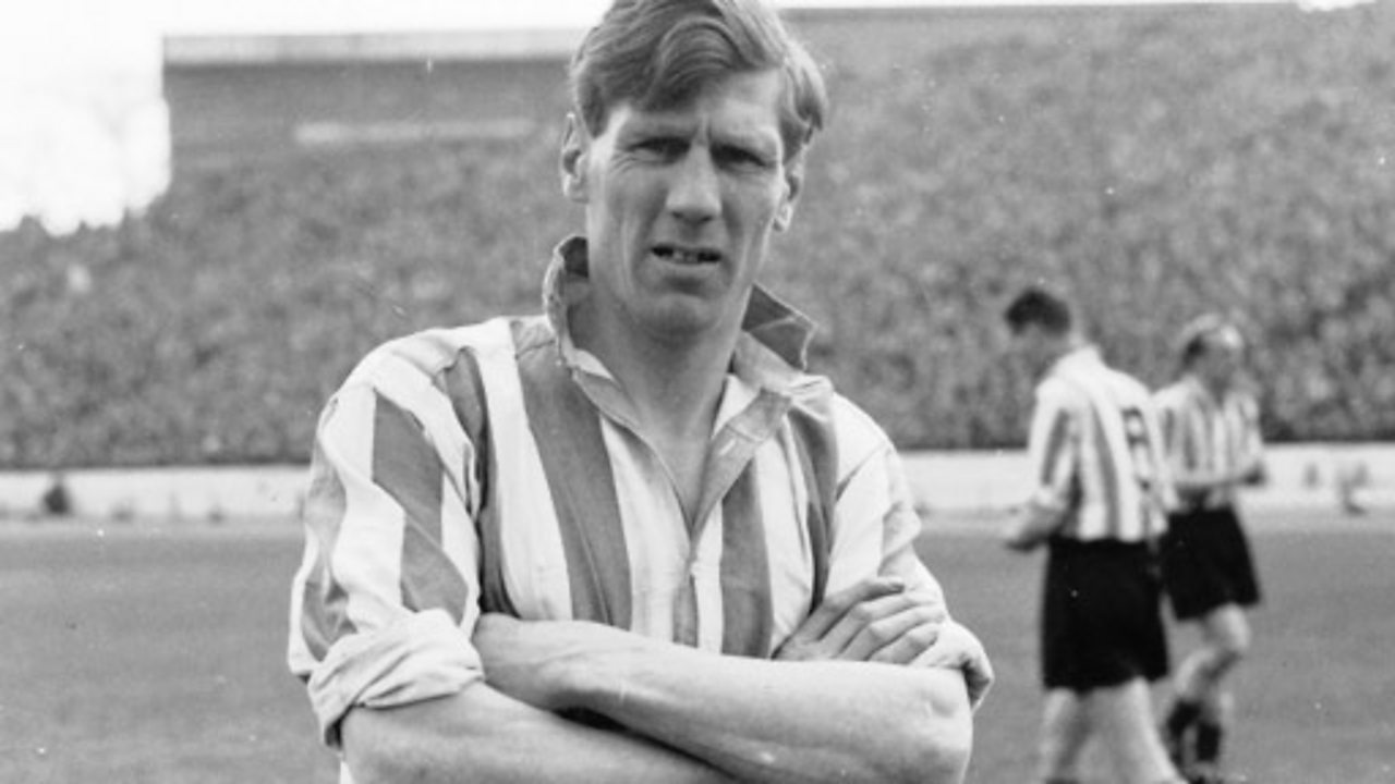 Football Legends - Len Shackleton