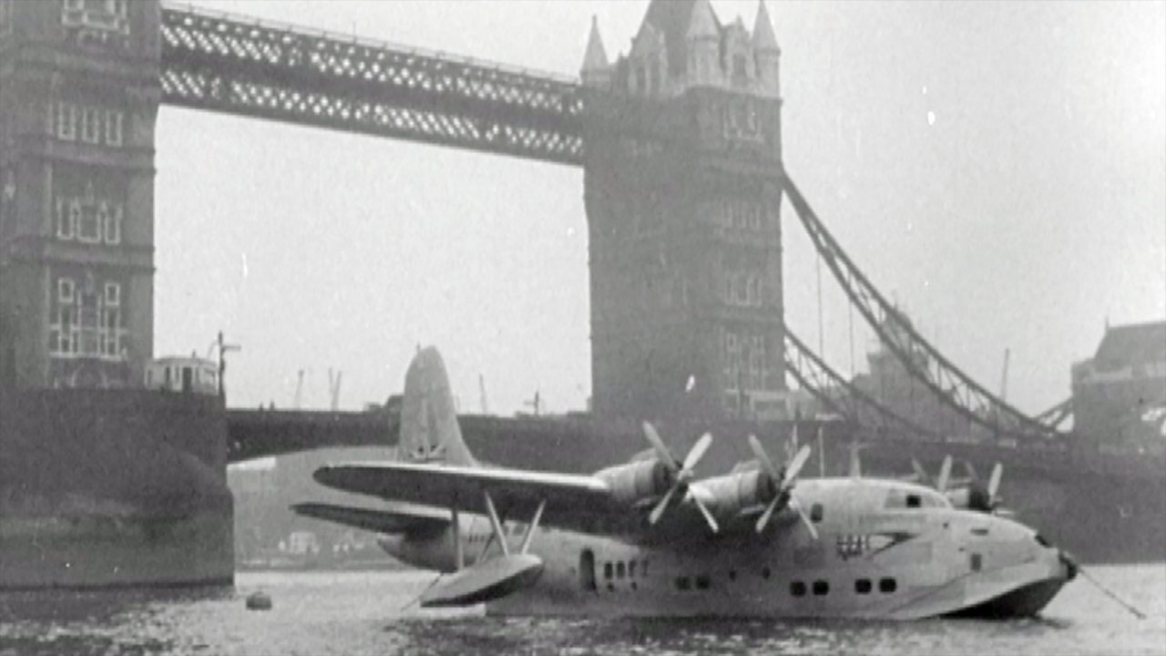 BOAC flying boat lands on the Thames, 1949