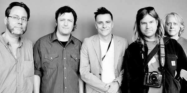 Ricky Ross with Richmond Fontaine in 2009.