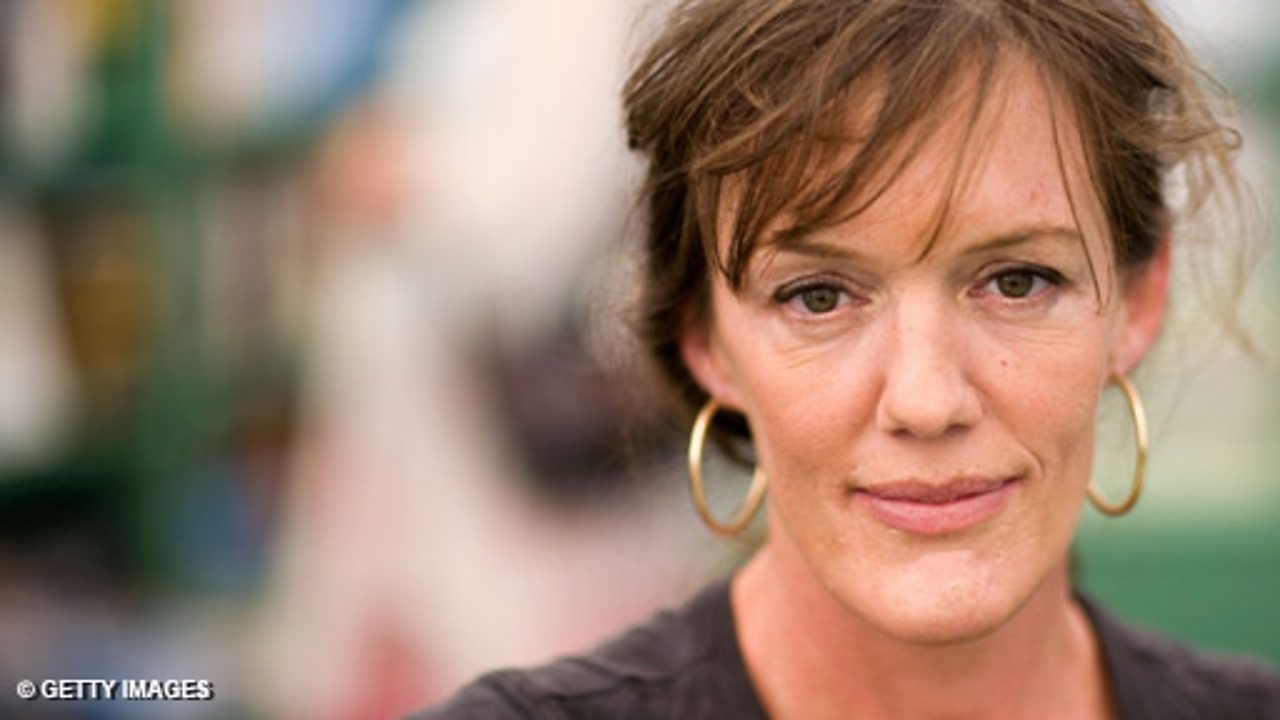 Night Waves - Zoe Heller