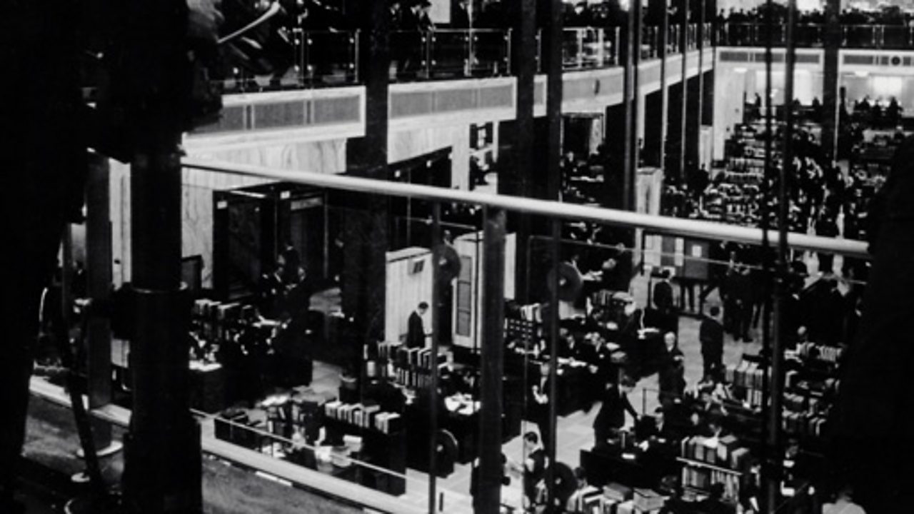 Men and Money - The Insurers