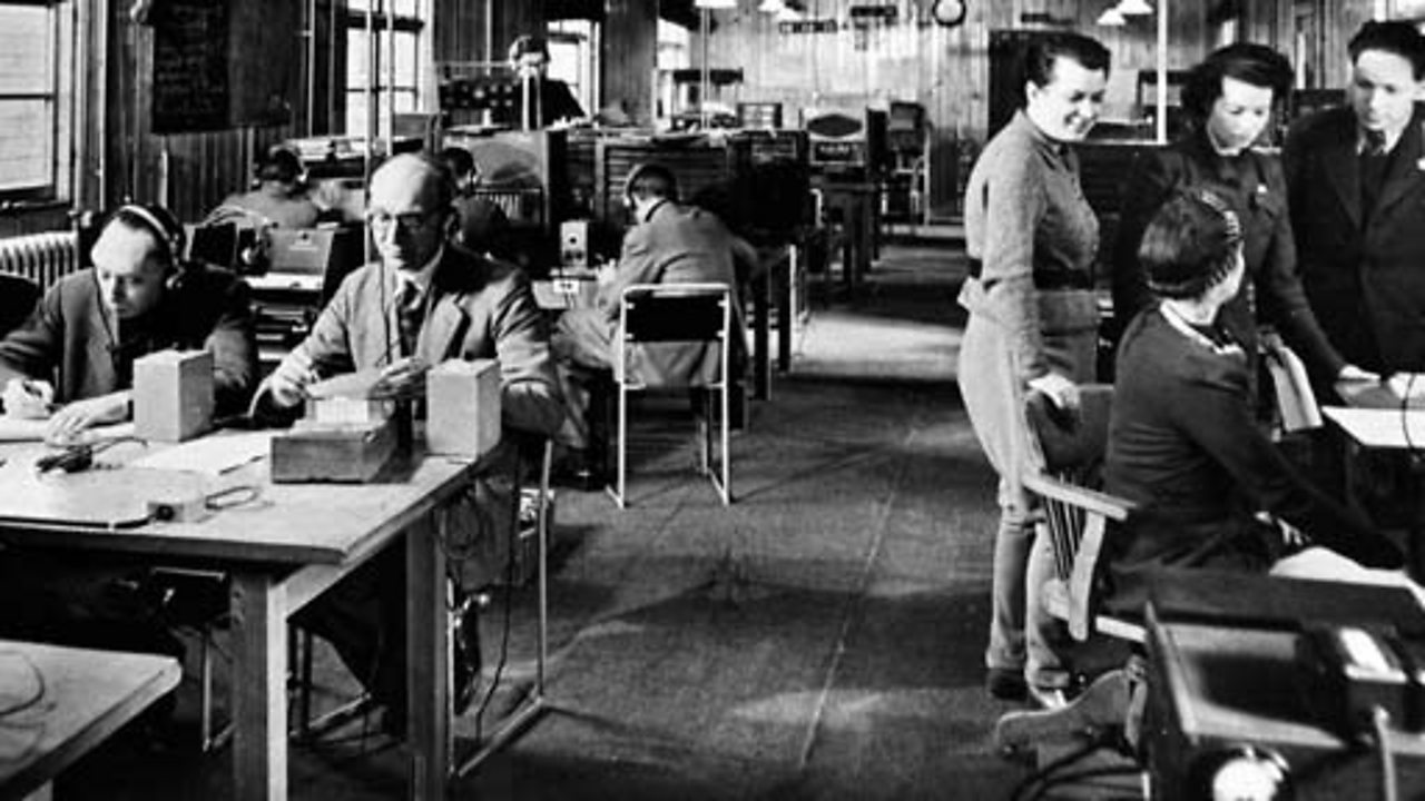 War in the Ether - The Ear of Britain