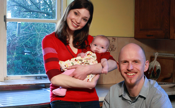 Emerald O'Hanrahan (Emma Grundy), baby (Keira) and Barry Farrimond (Ed Grundy)