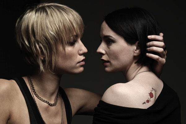 Ruta Gedmintas as Frankie with Laura Fraser as Cat in Lip Service.