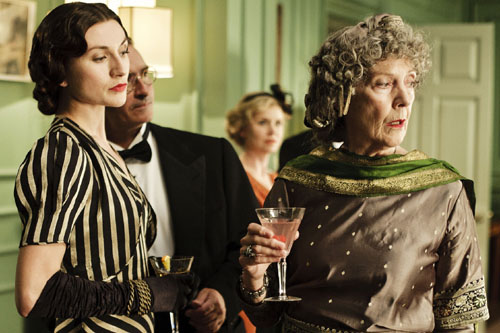 Emma Clifford as Mrs Simpson and Eileen Atkins as Lady Holland