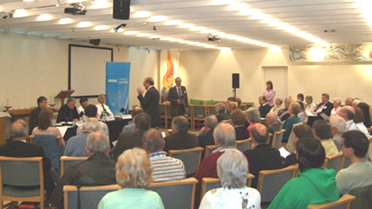 Hawl i Holi yn Nottingham